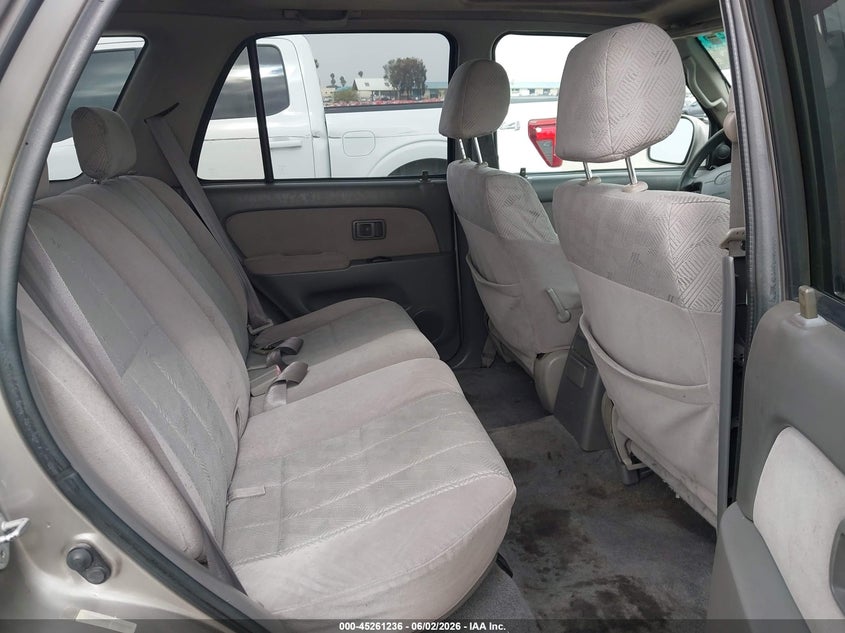 2001 Toyota 4runner VIN JT3GN86R110192684 IAAI salvage auction — FRONT END, Salvage (California), sold $975 on 2026-07-06 (photo 8)