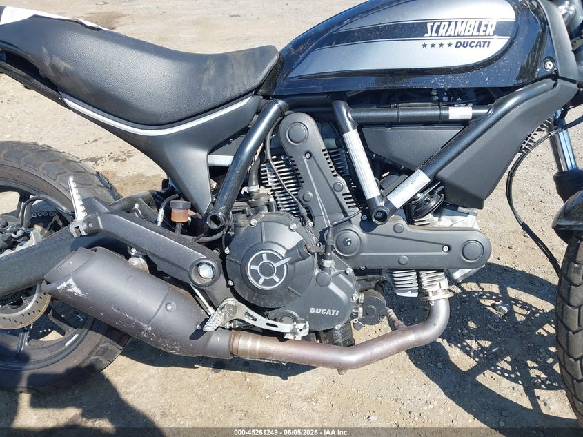 2016 Ducati VIN ML015AXG0GT000300 IAAI salvage auction — FRONT END, Salvage Title, sold $450 on 2026-07-15 (photo 8)