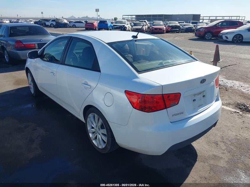 2013 Kia Forte VIN KNAFW4A34D5734171 IAAI salvage auction — THEFT, Salvage (Arizona), sold $650 on 2026-07-28 (photo 3)