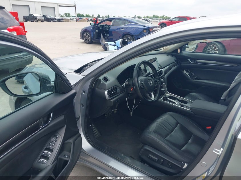 2021 Honda Accord VIN 1HGCV1F43MA051704 IAAI salvage auction — RIGHT SIDE, Original (Texas), sold $11,175 on 2026-07-29 (photo 5)