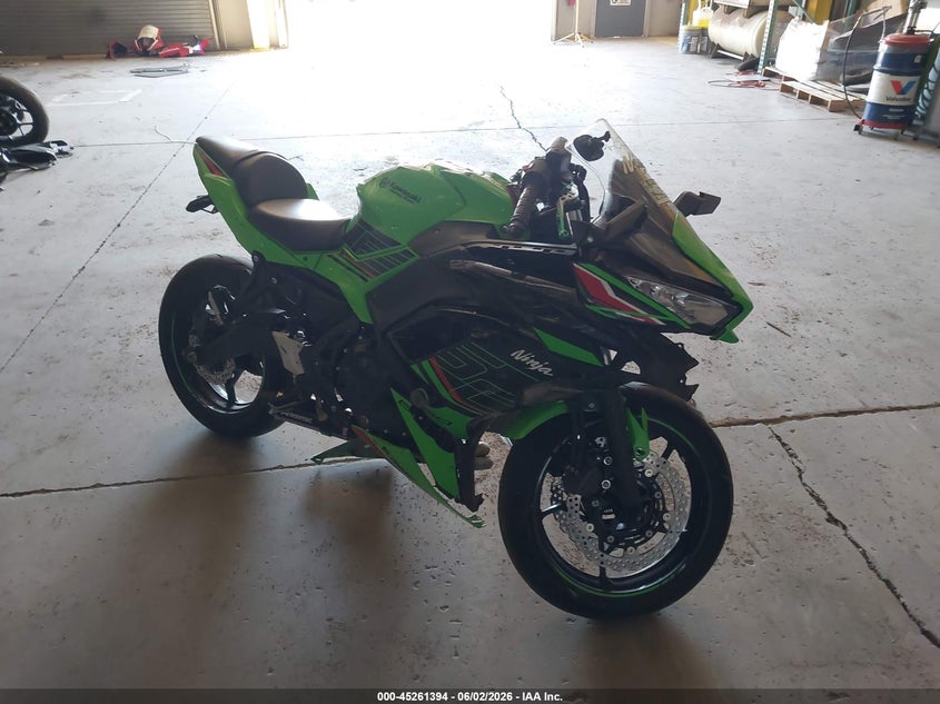 2023 Kawasaki Ninja VIN ML5EXER19PDA83261 IAAI salvage auction — SIDE, Salvage (Indiana), sold $25 on 2026-07-29 (photo 1)