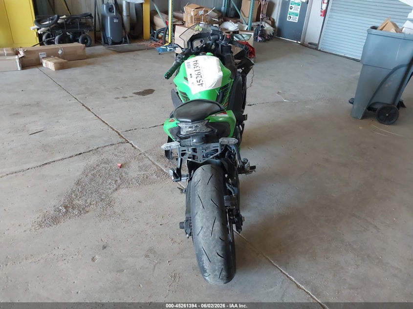 2023 Kawasaki Ninja VIN ML5EXER19PDA83261 IAAI salvage auction — SIDE, Salvage (Indiana), sold $25 on 2026-07-29 (photo 6)