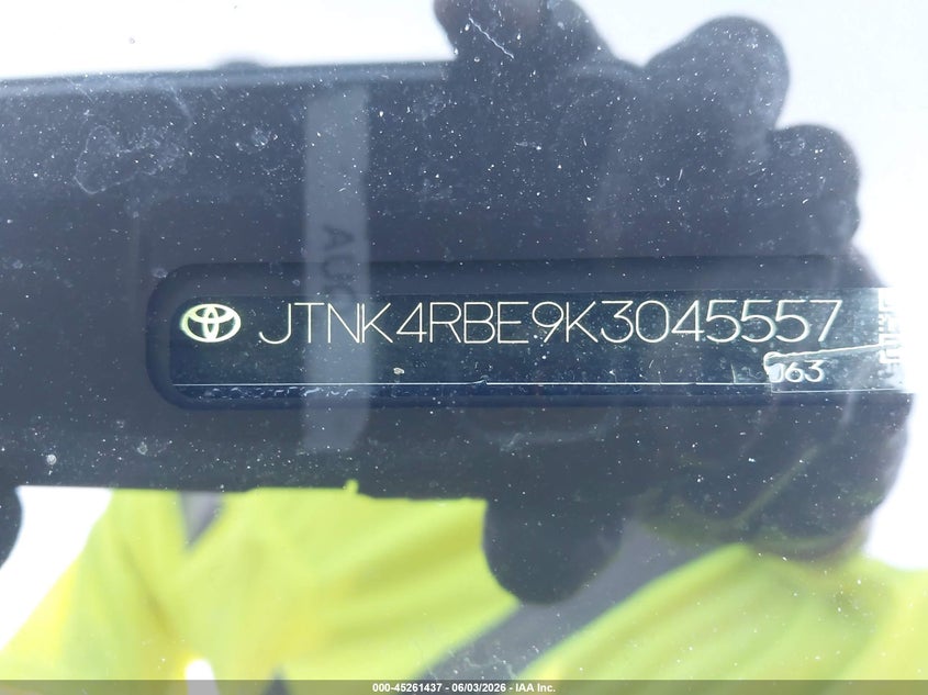 2019 Toyota Corolla VIN JTNK4RBE9K3045557 IAAI salvage auction — FRONT & REAR, Salvage Title, sold $1,950 on 2026-07-15 (photo 9)