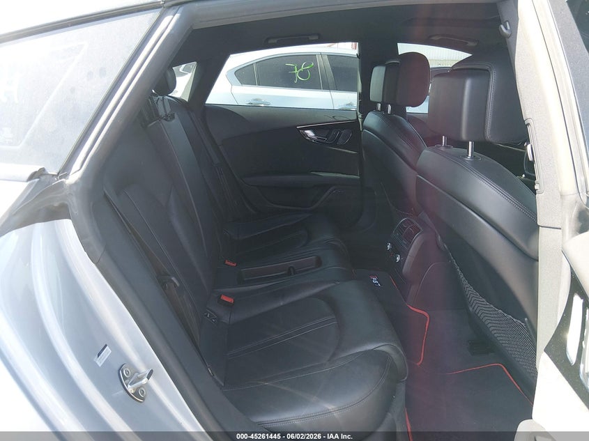 2016 Audi Rs7 VIN WUAW2BFCXGN902849 IAAI salvage auction — REAR END, Wait Title, sold $12,900 on 2026-07-31 (photo 8)