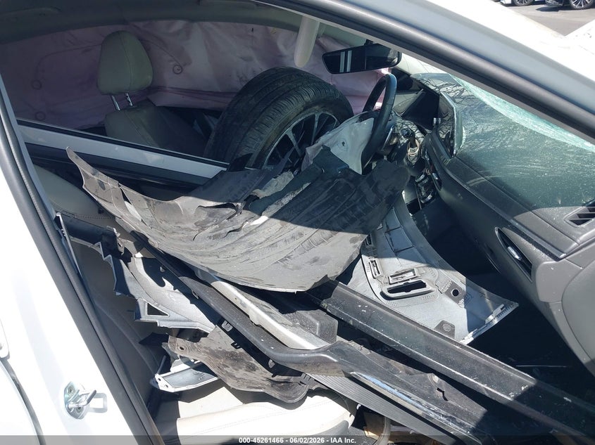2020 Hyundai Sonata VIN 5NPEH4J2XLH025470 IAAI salvage auction — FRONT & REAR, Salvage Title, sold $700 on 2026-07-22 (photo 5)