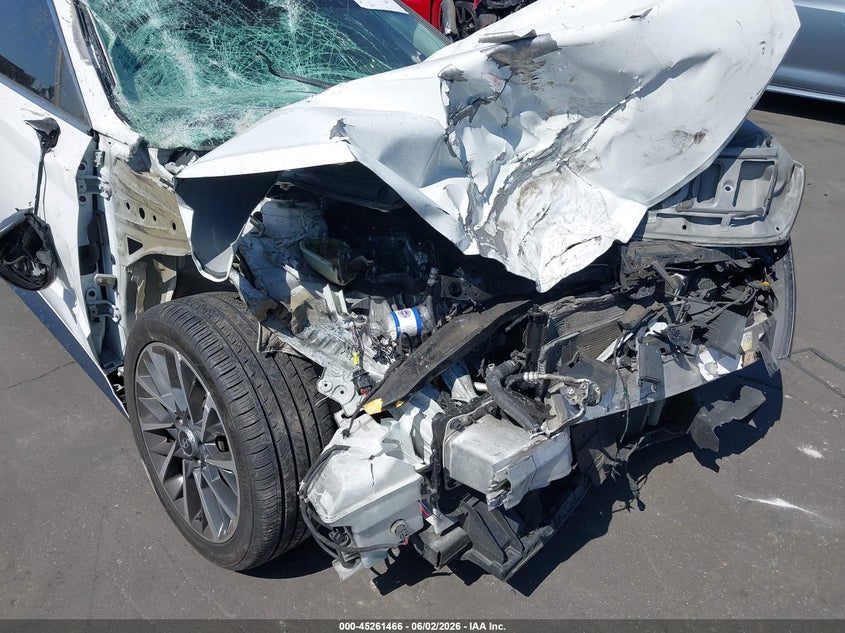 2020 Hyundai Sonata VIN 5NPEH4J2XLH025470 IAAI salvage auction — FRONT & REAR, Salvage Title, sold $700 on 2026-07-22 (photo 6)