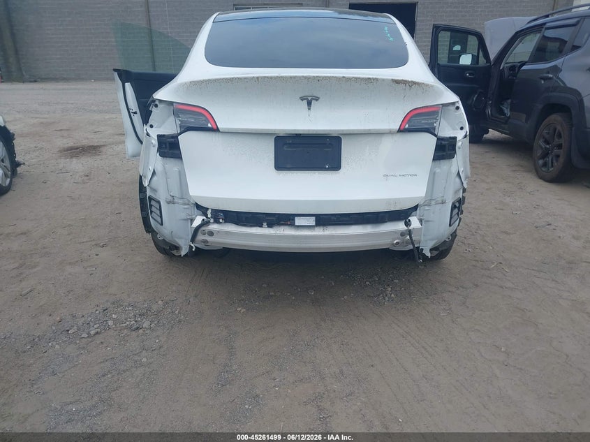 2020 Tesla Model y VIN 5YJYGDEE3LF031940 IAAI salvage auction — REAR END, Salvage (Massachusetts), sold $7,800 on 2026-07-26 (photo 6)