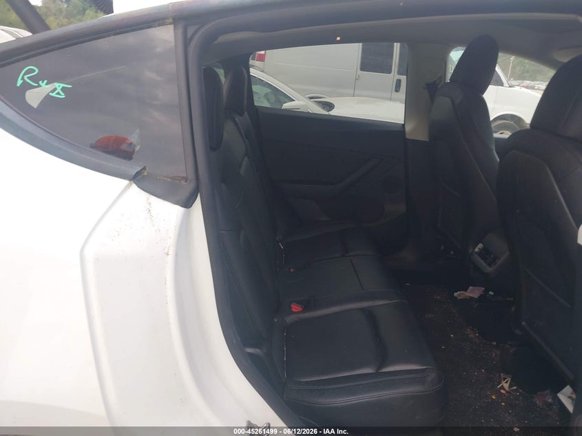 2020 Tesla Model y VIN 5YJYGDEE3LF031940 IAAI salvage auction — REAR END, Salvage (Massachusetts), sold $7,800 on 2026-07-26 (photo 8)