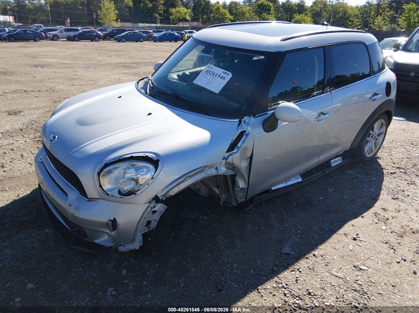 2013 Mini Countryman VIN WMWZC3C54DWP24524 IAAI salvage auction — LEFT FRONT, Salvage Title, sold $450 on 2026-08-07 (photo 2)