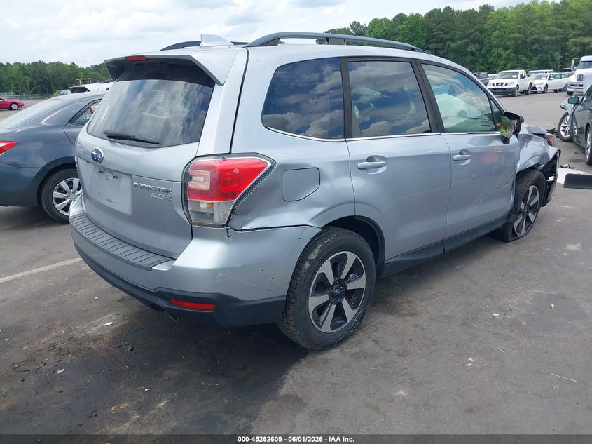 2017 Subaru Forester VIN JF2SJALC8HH483771 IAAI salvage auction — ROLLOVER, Salvage Title, sold $475 on 2026-07-22 (photo 4)