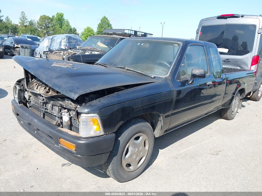 1992 Toyota Pickup VIN JT4RN93P0N5063034 IAAI salvage auction — NORMAL WEAR, Clear-Dealer Only (North Carolina), sold $1,600 on 2026-07-13 (photo 2)