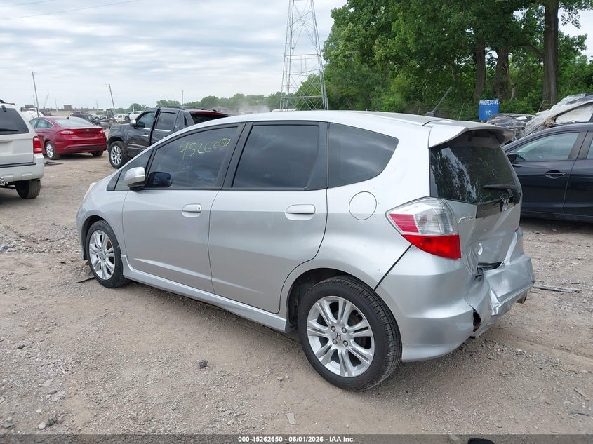 2011 Honda Fit VIN JHMGE8H55BS004775 IAAI salvage auction — REAR END, Clear (Indiana), sold $775 on 2026-07-15 (photo 3)
