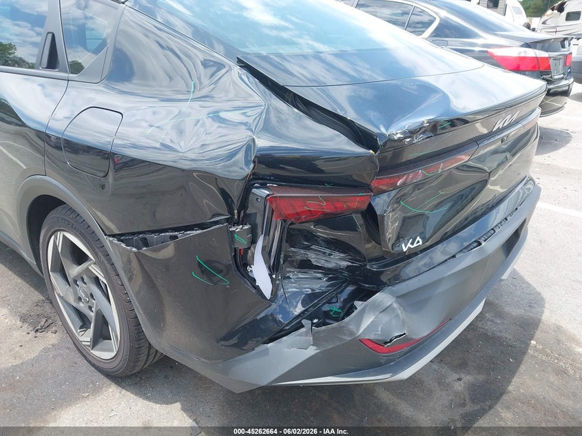 2025 Kia K4 VIN 3KPFU4DE8SE006344 IAAI salvage auction — REAR END, Salvage Title, sold $6,200 on 2026-07-23 (photo 6)