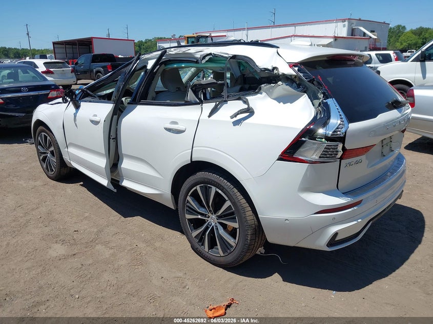 2023 Volvo Xc60 VIN YV4L12RW9P1305768 IAAI salvage auction — ROLLOVER, Salvage Title, sold $5,850 on 2026-07-15 (photo 3)