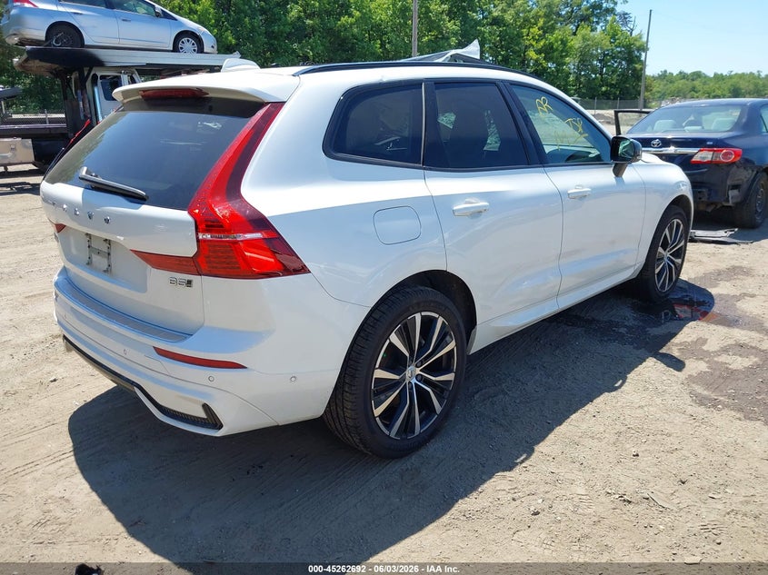2023 Volvo Xc60 VIN YV4L12RW9P1305768 IAAI salvage auction — ROLLOVER, Salvage Title, sold $5,850 on 2026-07-15 (photo 4)