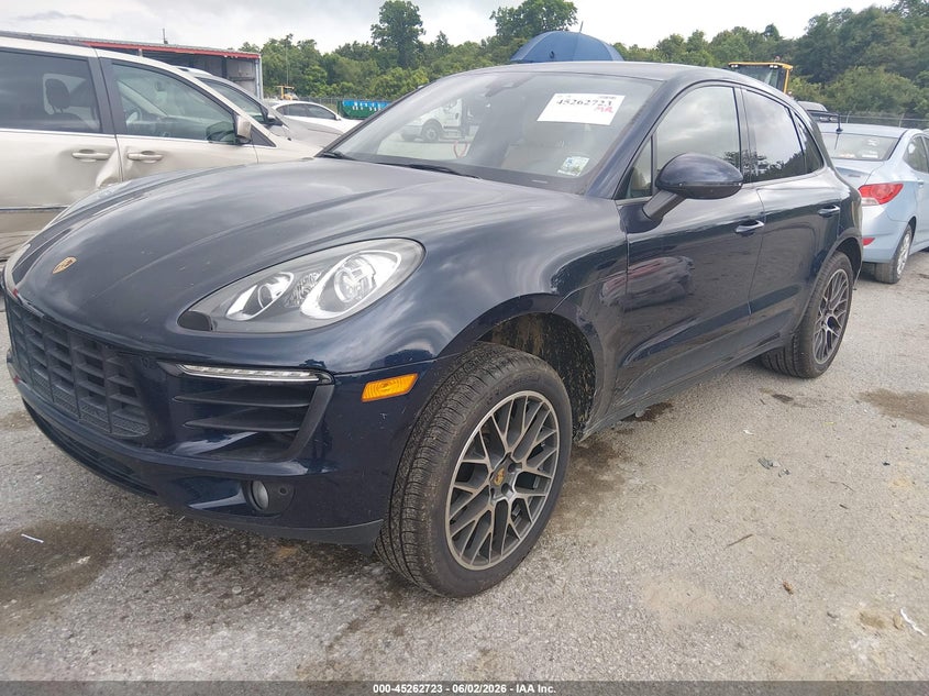 2018 Porsche Macan VIN WP1AA2A51JLB23103 IAAI salvage auction — WATER/FLOOD, Salvage (Louisiana), sold $6,800 on 2026-07-14 (photo 2)