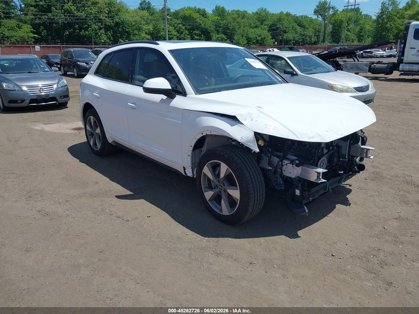 2025 Audi Q5 VIN WA1ABAFY1S2011642 IAAI salvage auction — FRONT END, Salvage Title, sold $12,100 on 2026-07-26 (photo 1)