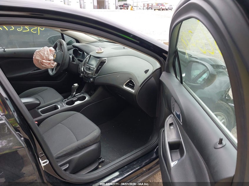 2018 Chevrolet Cruze VIN 1G1BE5SM5J7187082 IAAI salvage auction — FRONT END, Clear (Indiana), sold $475 on 2026-07-25 (photo 5)