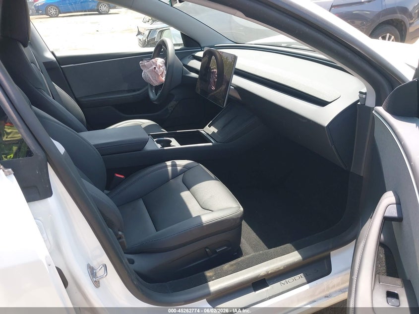 2025 Tesla Model 3 VIN 5YJ3E1EA6SF064909 IAAI salvage auction — FRONT & REAR, Salvage Title, sold $11,300 on 2026-07-12 (photo 5)
