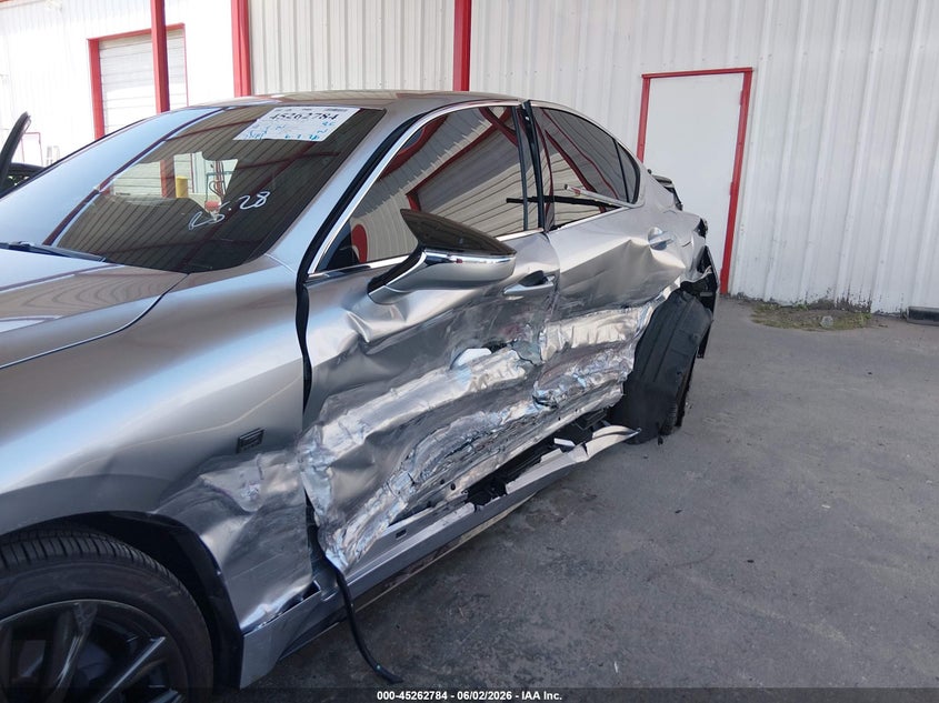 2025 Lexus Is VIN JTHB81F26S5055721 IAAI salvage auction — LEFT SIDE, Salvage Title, sold $11,100 on 2026-07-24 (photo 6)