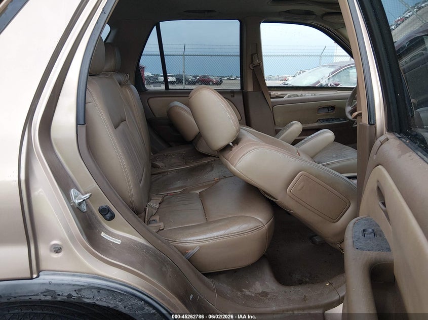 2003 Honda Cr-v VIN SHSRD78873U107933 IAAI salvage auction — ROLLOVER, Salvage (Kansas), sold $200 on 2026-07-17 (photo 8)