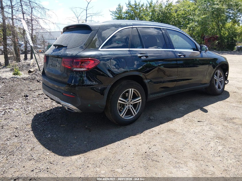 2021 Mercedes-benz Glc VIN W1N0G8EB9MG007765 IAAI salvage auction — SIDE, Salvage (New Jersey), sold $11,200 on 2026-07-29 (photo 4)