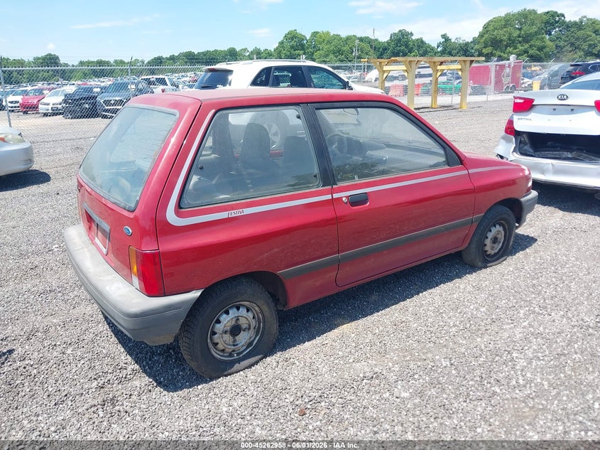 1988 Ford Festiva VIN KNJBT06K1J6164183 IAAI salvage auction — NORMAL WEAR, Clear (South Carolina), sold $800 on 2026-07-14 (photo 4)