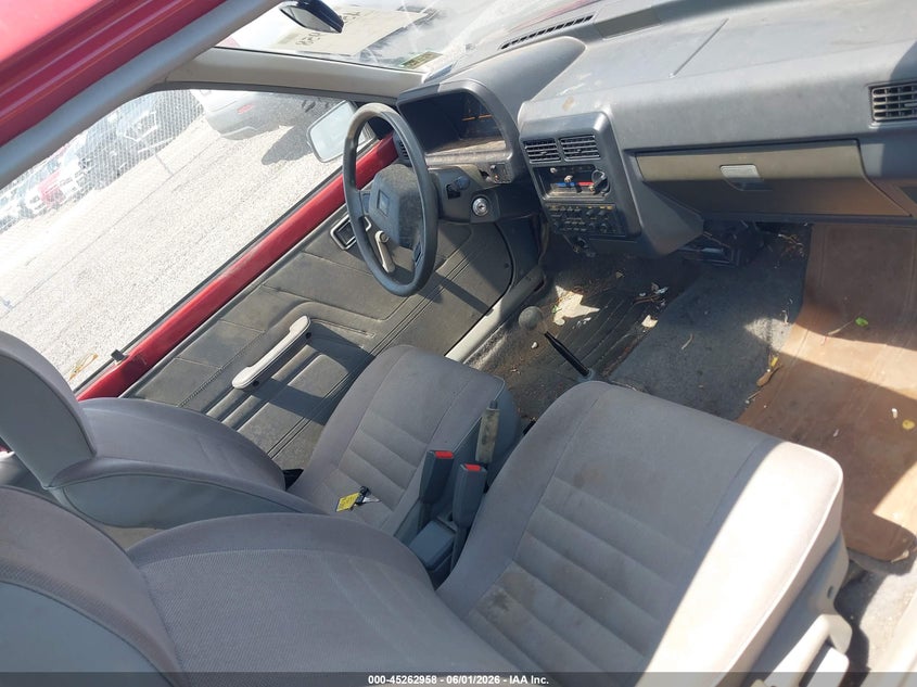 1988 Ford Festiva VIN KNJBT06K1J6164183 IAAI salvage auction — NORMAL WEAR, Clear (South Carolina), sold $800 on 2026-07-14 (photo 5)