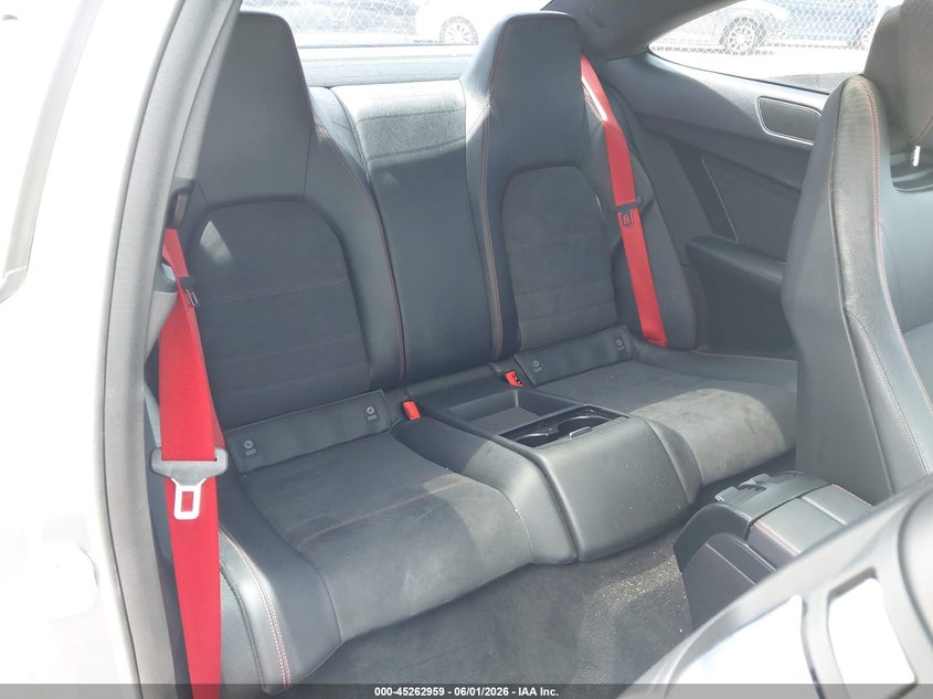 2014 Mercedes-benz VIN WDDGJ5HB4EG185060 IAAI salvage auction — LEFT FRONT, Salvage Title, sold $1,900 on 2026-07-09 (photo 8)