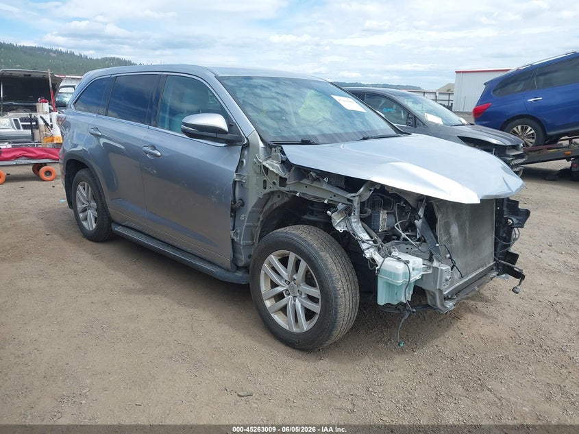 2014 Toyota Highlander VIN 5TDBKRFH8ES009814 IAAI salvage auction — FRONT END, Salvage Title, sold $3,950 on 2026-07-14 (photo 1)
