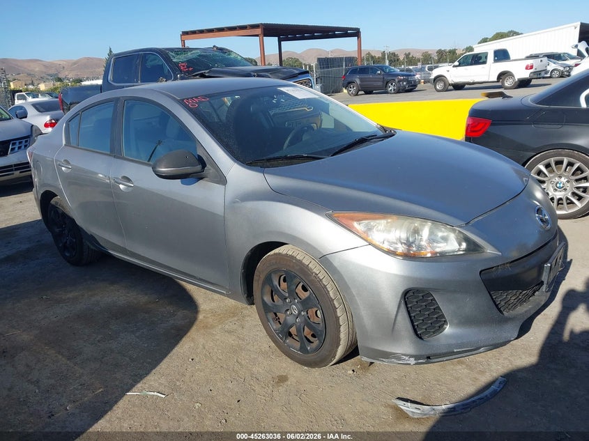 2013 Mazda 3 VIN JM1BL1TG2D1777195 IAAI salvage auction — REAR END, Salvage Title, sold $675 on 2026-07-09 (photo 1)