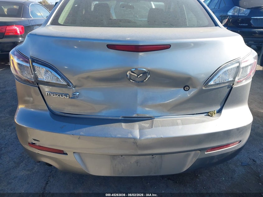 2013 Mazda 3 VIN JM1BL1TG2D1777195 IAAI salvage auction — REAR END, Salvage Title, sold $675 on 2026-07-09 (photo 6)