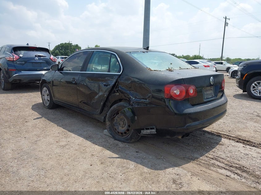 2010 Volkswagen Jetta VIN 3VWRZ7AJ6AM012713 IAAI salvage auction — SIDE, Salvage (Texas), sold $275 on 2026-07-10 (photo 3)