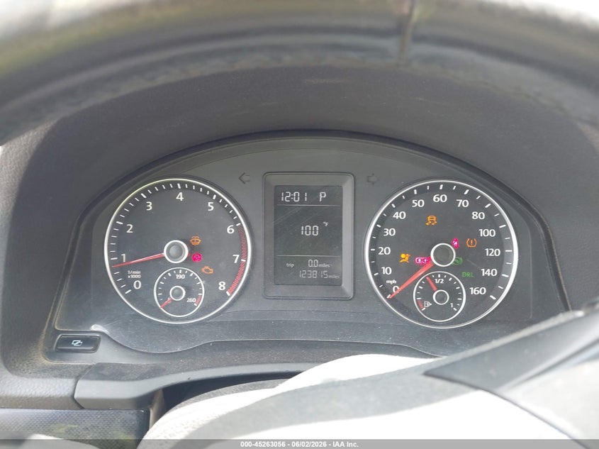 2010 Volkswagen Jetta VIN 3VWRZ7AJ6AM012713 IAAI salvage auction — SIDE, Salvage (Texas), sold $275 on 2026-07-10 (photo 7)