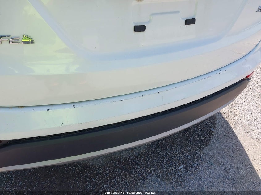 2016 Hyundai Santa fe VIN 5XYZU3LB6GG330644 IAAI salvage auction — THEFT, Salvage Title, sold $2,050 on 2026-07-13 (photo 6)