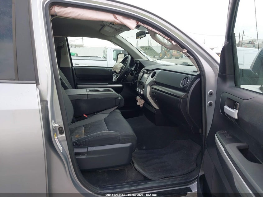 2014 Toyota Tundra VIN 5TFRM5F13EX075394 IAAI salvage auction — SIDE, Salvage Title, sold $6,125 on 2026-07-22 (photo 5)