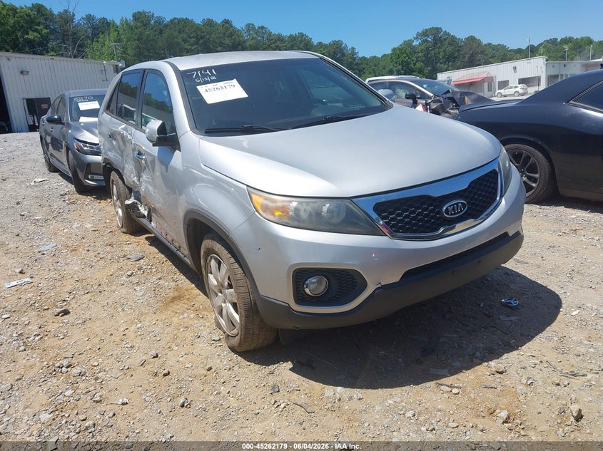 2013 Kia Sorento VIN 5XYKT3A11DG407141 IAAI salvage auction — SIDE, Salvage Title, sold $25 on 2026-07-21 (photo 1)
