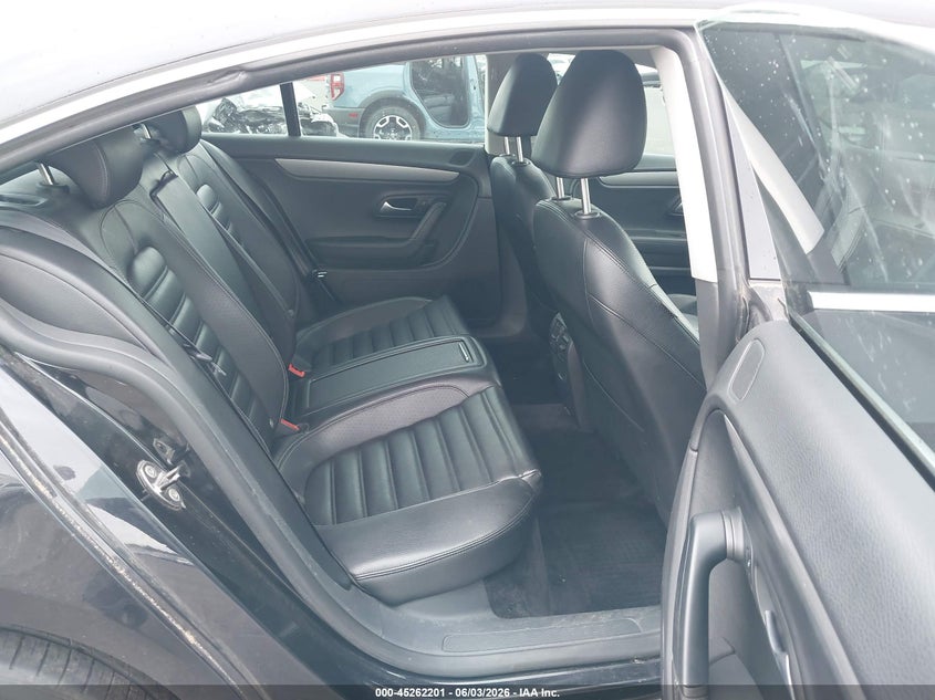 2011 Volkswagen Cc VIN WVWNP7AN2BE728431 IAAI salvage auction — LEFT SIDE, Salvage (Oregon), sold $300 on 2026-07-30 (photo 8)