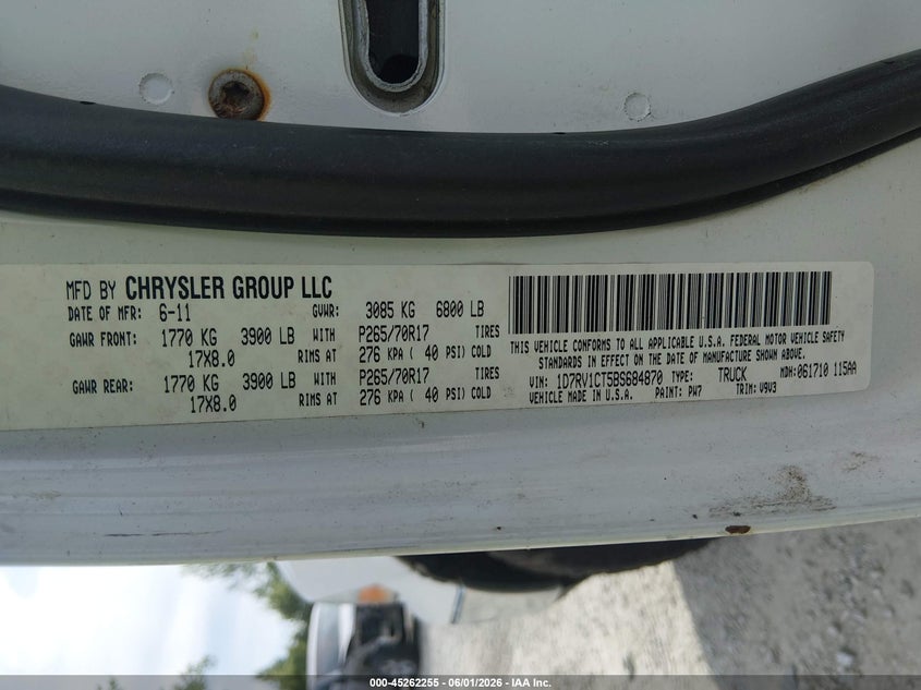 2011 Ram Ram 1500 VIN 1D7RV1CT5BS684870 IAAI salvage auction — NORMAL WEAR, Original (Ohio), sold $975 on 2026-07-08 (photo 9)