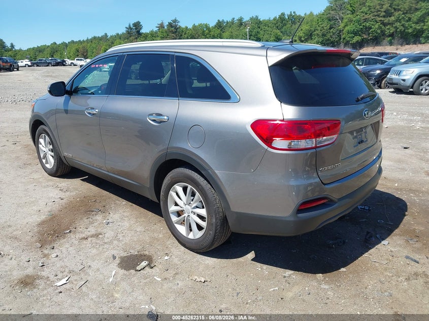 2017 Kia Sorento VIN 5XYPGDA55HG228142 IAAI salvage auction — RIGHT SIDE, Salvage (Massachusetts), sold $2,250 on 2026-07-31 (photo 3)