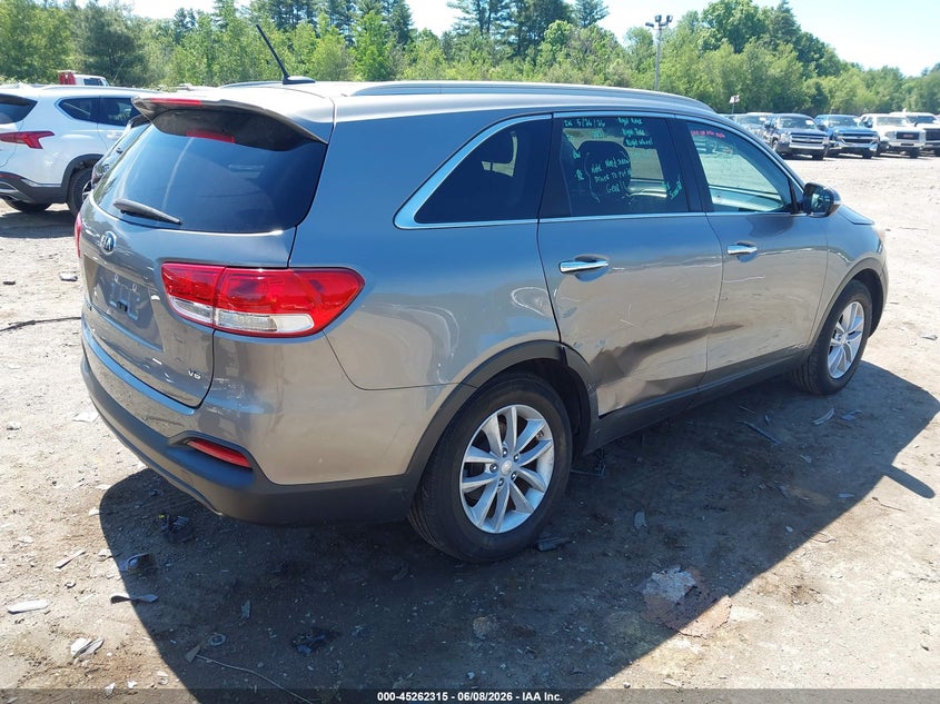 2017 Kia Sorento VIN 5XYPGDA55HG228142 IAAI salvage auction — RIGHT SIDE, Salvage (Massachusetts), sold $2,250 on 2026-07-31 (photo 4)