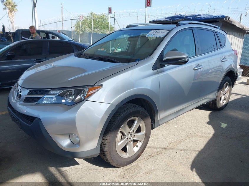 2015 Toyota Rav 4 VIN JTMWFREV5FJ056729 IAAI salvage auction — REAR END, Salvage Title, sold $2,850 on 2026-07-22 (photo 2)