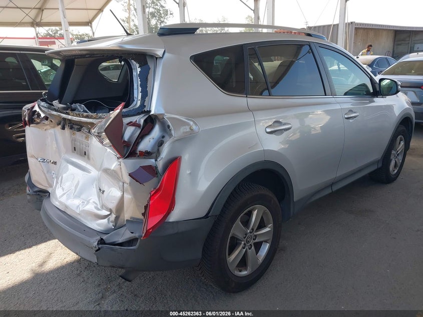 2015 Toyota Rav 4 VIN JTMWFREV5FJ056729 IAAI salvage auction — REAR END, Salvage Title, sold $2,850 on 2026-07-22 (photo 4)