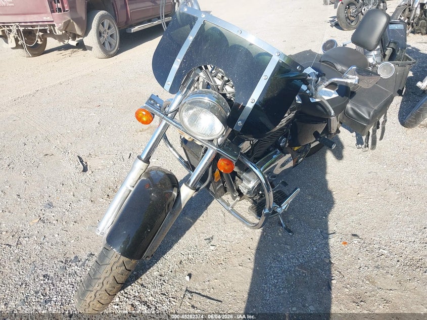 1997 Honda Vt1100 VIN 1HFSC3208VA201120 IAAI salvage auction — RIGHT SIDE, Clear (Indiana), sold $400 on 2026-07-08 (photo 2)