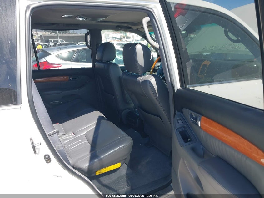 2006 Lexus Gx 470 VIN JTJBT20X360096575 IAAI salvage auction — REAR END, Salvage (California), sold $2,250 on 2026-07-16 (photo 8)