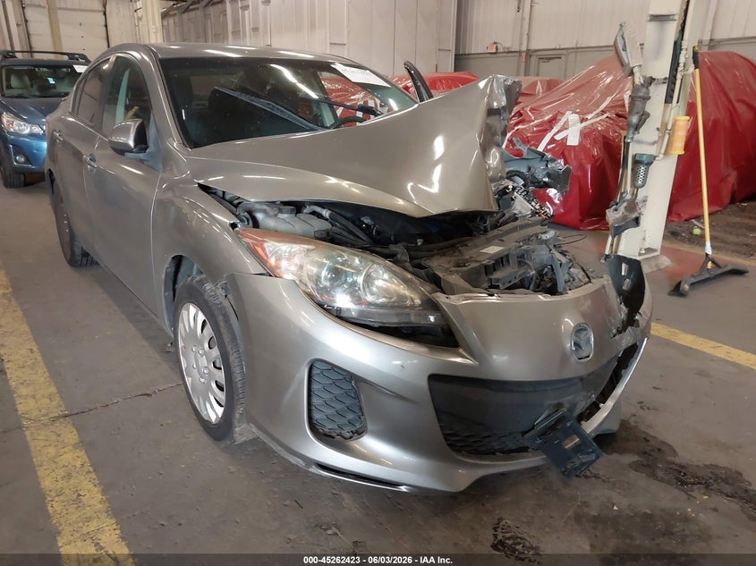 2013 Mazda 3 VIN JM1BL1U82D1701774 IAAI salvage auction — FRONT END, Salvage (Oregon), sold $300 on 2026-07-30 (photo 6)
