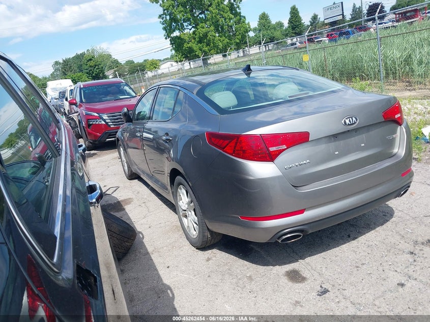 2013 Kia Optima VIN 5XXGN4A7XDG092287 IAAI salvage auction — NORMAL WEAR, Clear (Michigan), sold $550 on 2026-07-16 (photo 3)