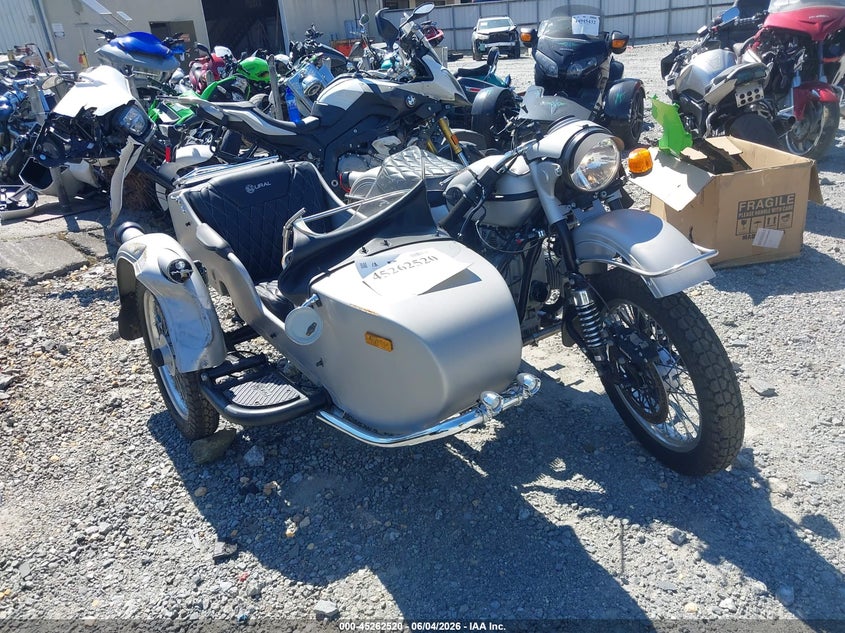2020 Ural VIN X8JMH0370LU230114 IAAI salvage auction — LEFT & RIGHT, Salvage Title, sold $1,300 on 2026-07-21 (photo 1)