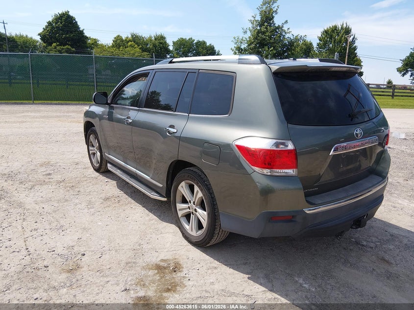 2013 Toyota Highlander VIN 5TDYK3EH3DS136865 IAAI salvage auction — REAR END, Salvage Title, sold $4,950 on 2026-07-24 (photo 3)