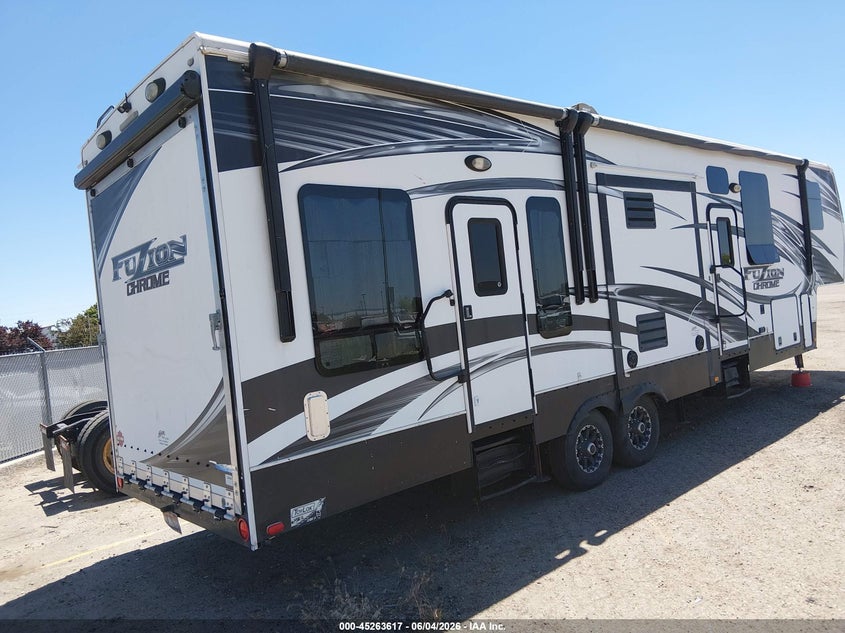 2014 Keystone rv Other VIN 4YDF33129EF811204 IAAI salvage auction — ROOF, Salvage (Idaho), sold $7,250 on 2026-09-01 (photo 4)